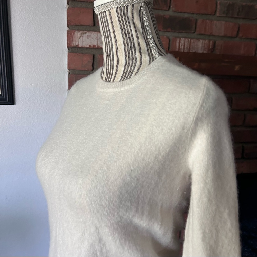 Quince Mongolian Cashmere Crewneck Sweater in Ivory Sz S - Picture 6 of 9